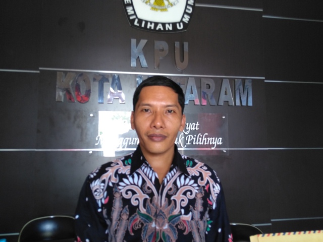 M Husni