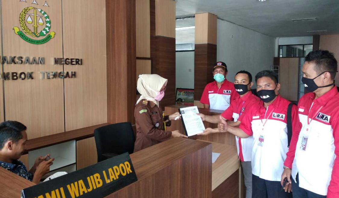 Dugaan Korupsi, Kades Janapria Dilaporkan 1 F Laporkan