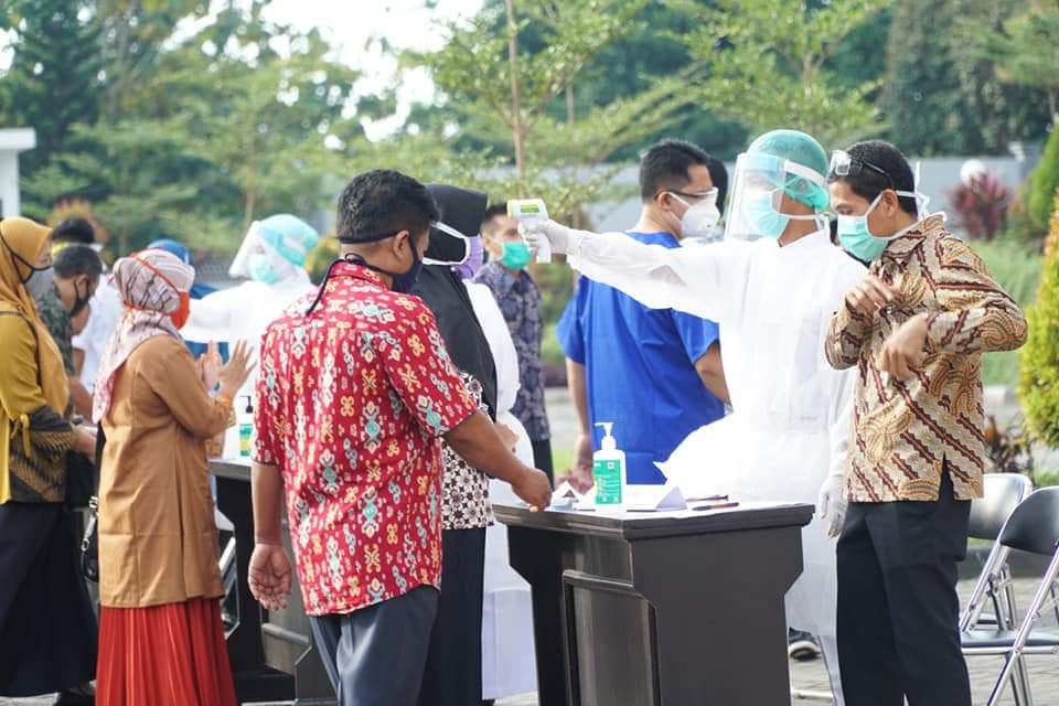 Rapid Test Berbasis ASN di Lotim 1 WhatsApp Image 2020 05 25 at 19.17.30