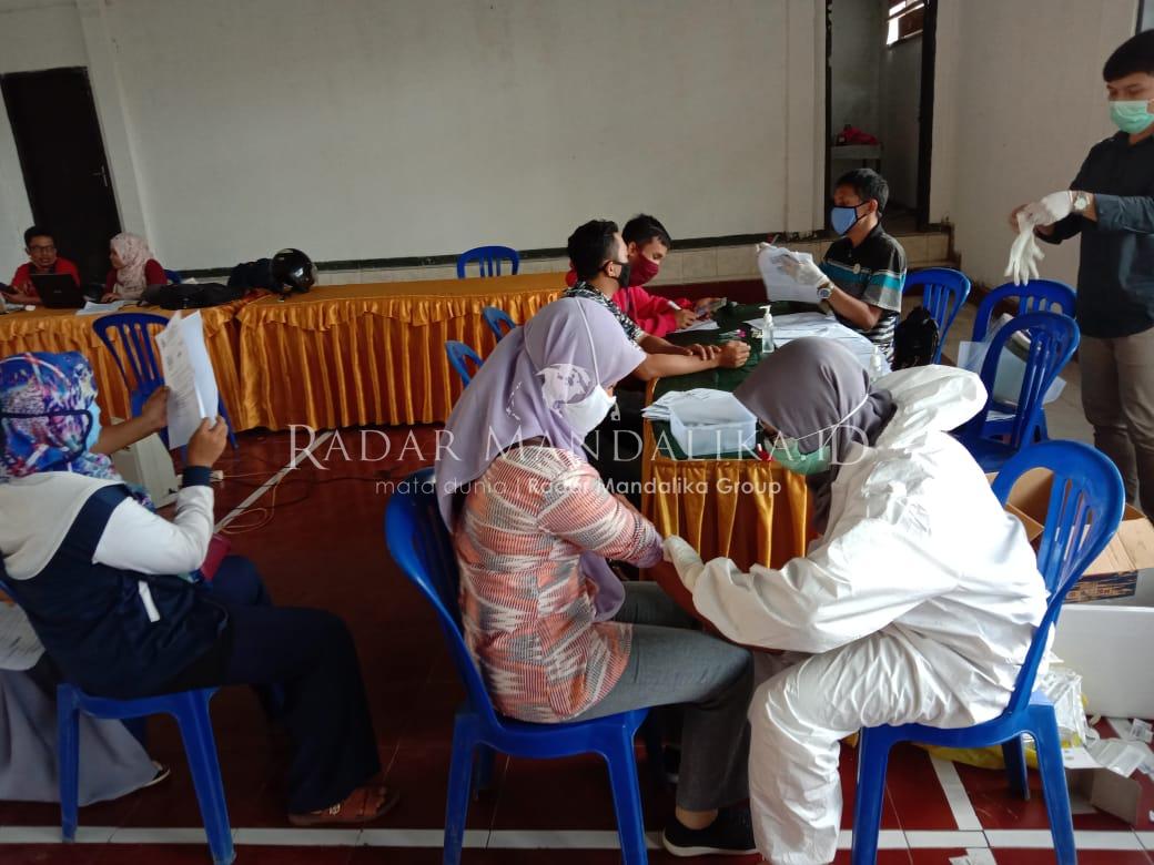 Parah, Sejumlah PPDP Takut Rapid Test 1 F AAA RAPID
