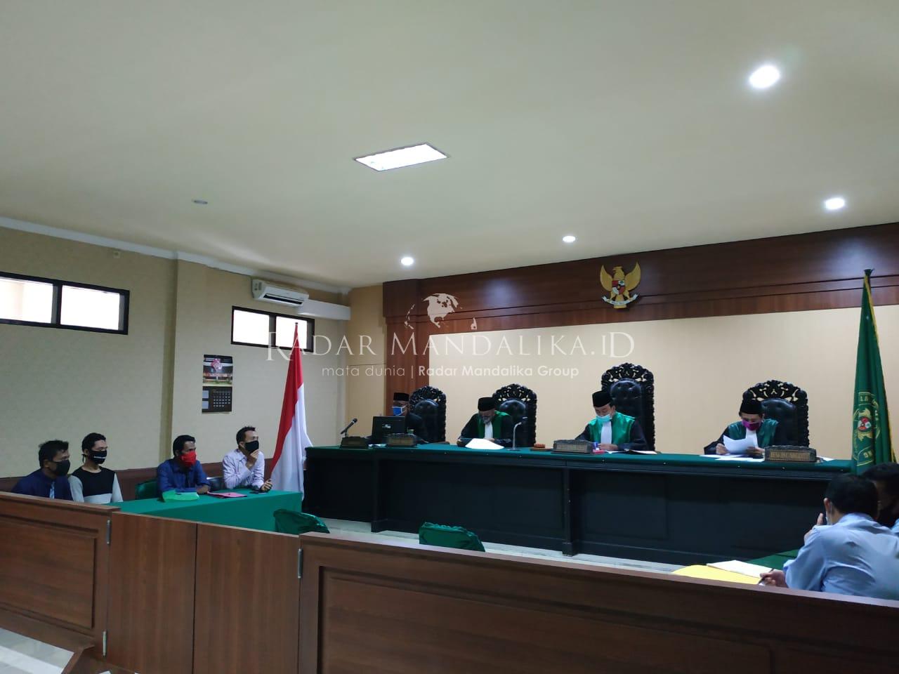 Sidang Pernikahan Sesama Jenis Berlangsung Tertutup 1 F PEMBATALAN NIKAH SESAMA JENIS