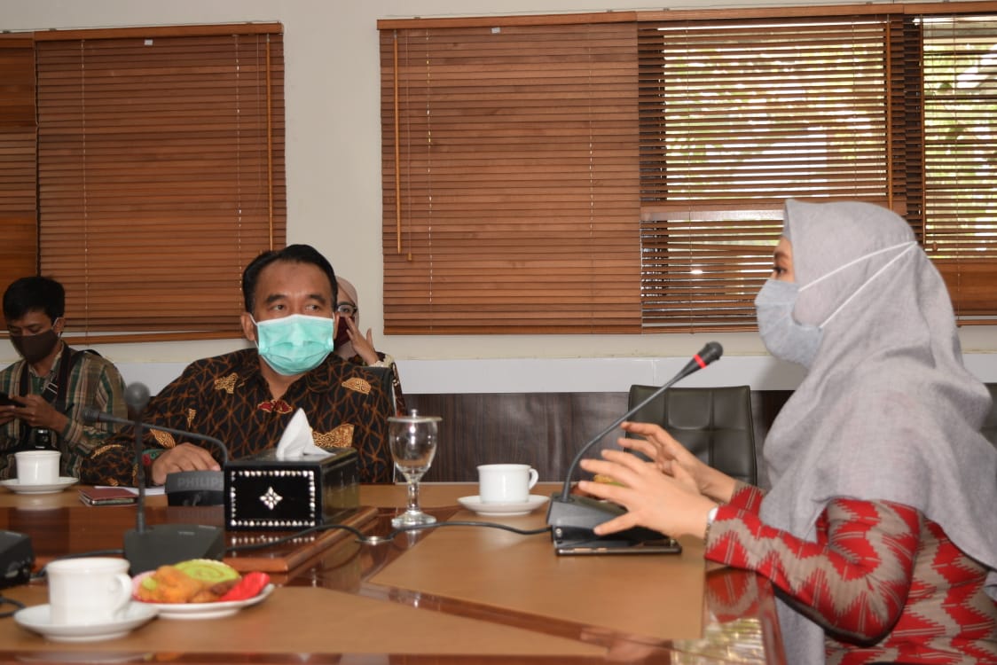 Wagub Minta Pemkot Mataram Lebih Serius Tangani Covid-19 1 WhatsApp Image 2020 07 07 at 03.24.21
