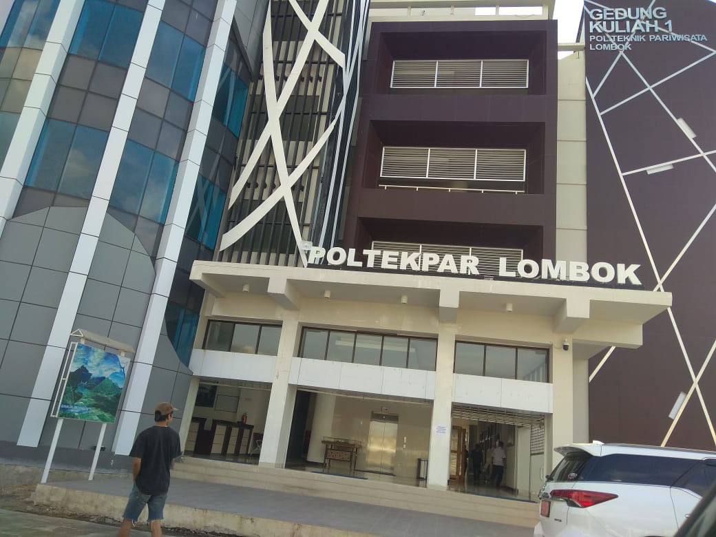 Poltekpar Lombok Tuntaskan Penerimaan Mahasiswa di Tengah Pandemi Covid-19 1 WhatsApp Image 2020 08 06 at 01.11.11
