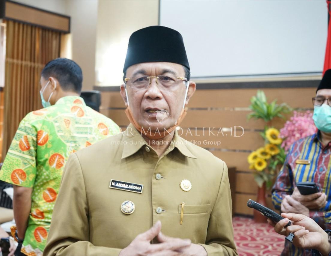 PDAM - Bank NTB Syariah Bakal Diaudit 1 Ahyar Abduh