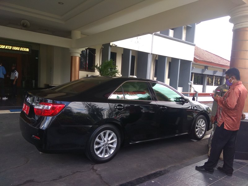 F Parkir