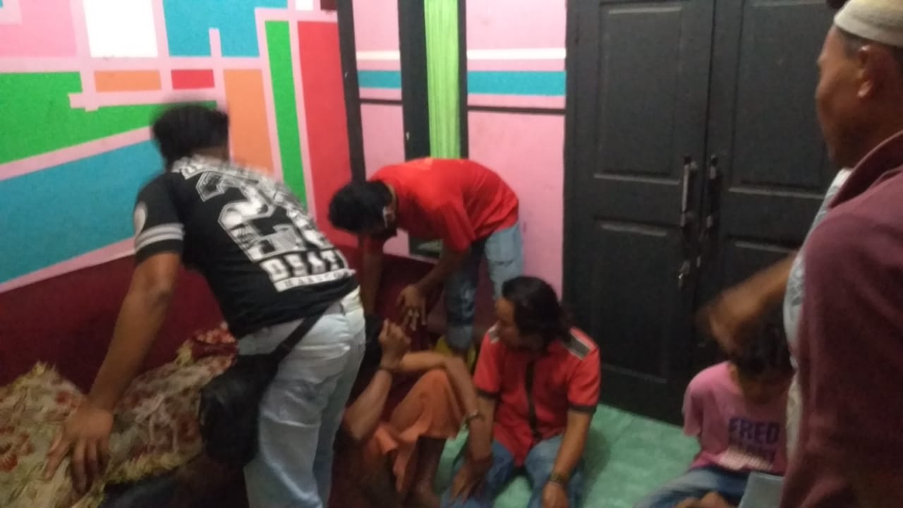 Pengedar dan Dua Pemakai Sabu Diborgol 1 f narkoba 2