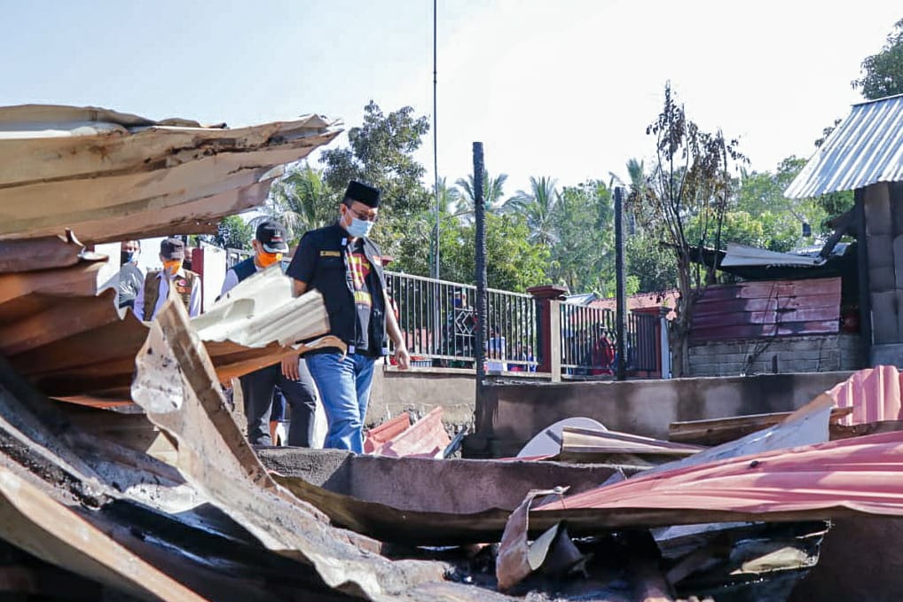 Allahuakbar, Puluhan Rumah dan Satu Masjid Terbakar 1 F Terjun