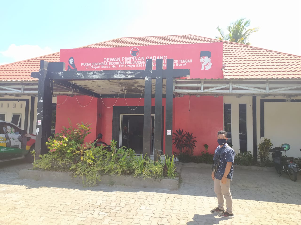 F PDIP