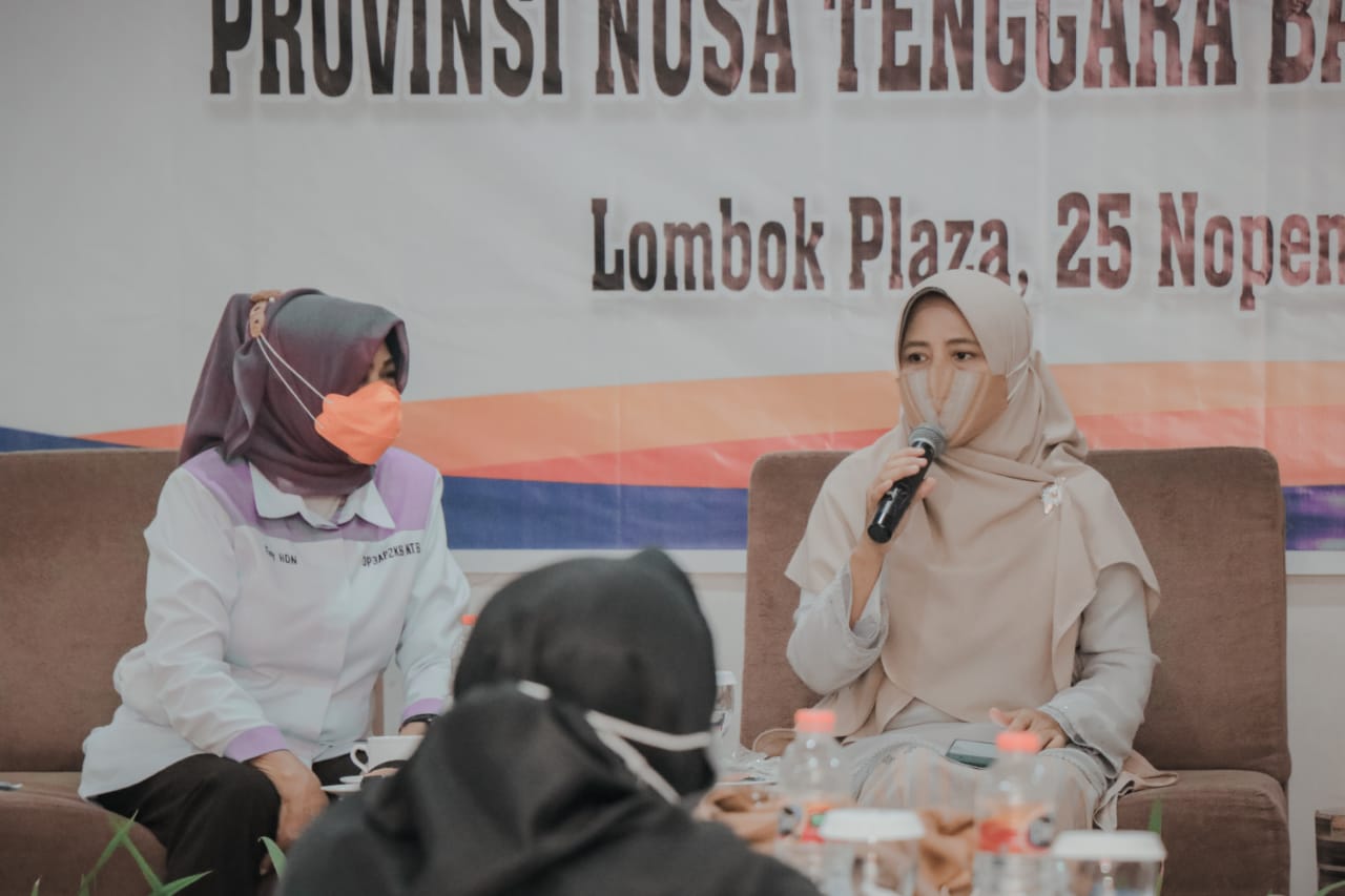 Program Ketahanan Keluarga Perlu Terus Mendapat Perhatian Serius 1 WhatsApp Image 2020 11 26 at 12.26.12 AM