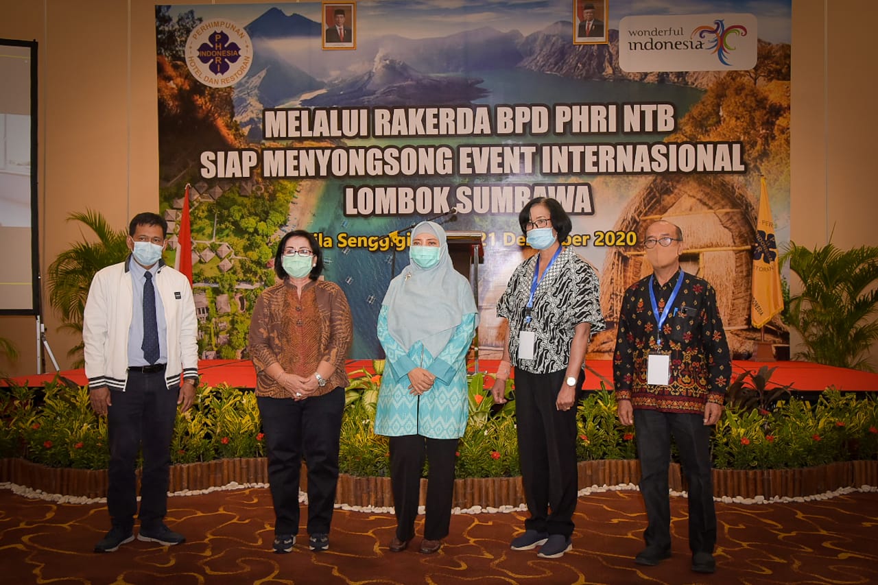 Wagub : Bangkitkan Pariwisata di Masa Pandemi, Pelaku Wisata Harus Kompak 1 WhatsApp Image 2020 12 22 at 12.27.19 AM