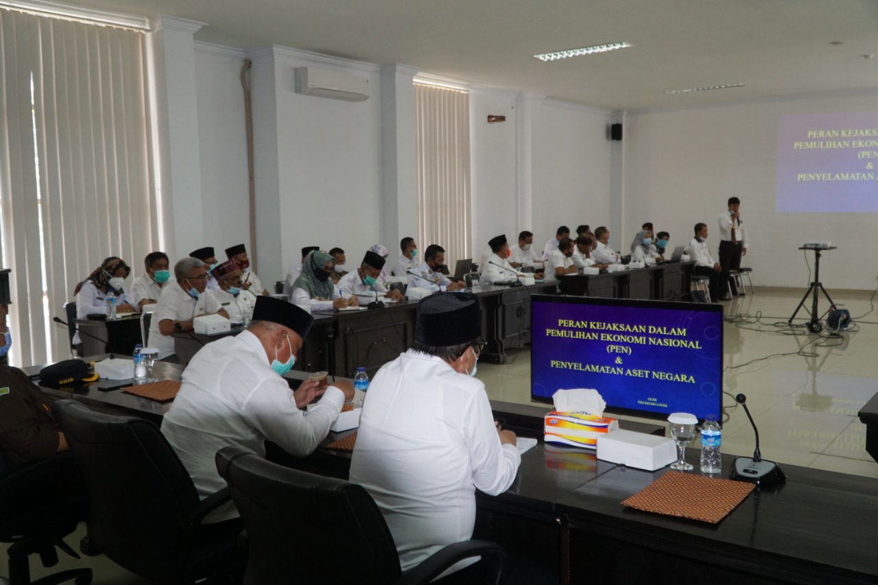 Bupati Sukiman Ingatkan Anak Buahnya 1 F RAKOR