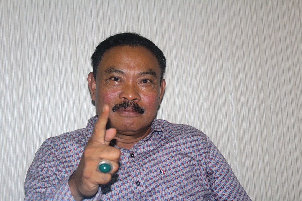 Dewan Akan Gunakan Hak Interpelasi 1 F Rais Ishak