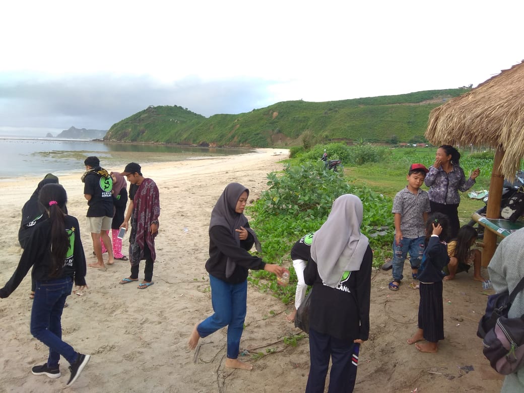 Mengintip Kegiatan Kemping Pemuda Gemilang Desa Kabul 1 F bok