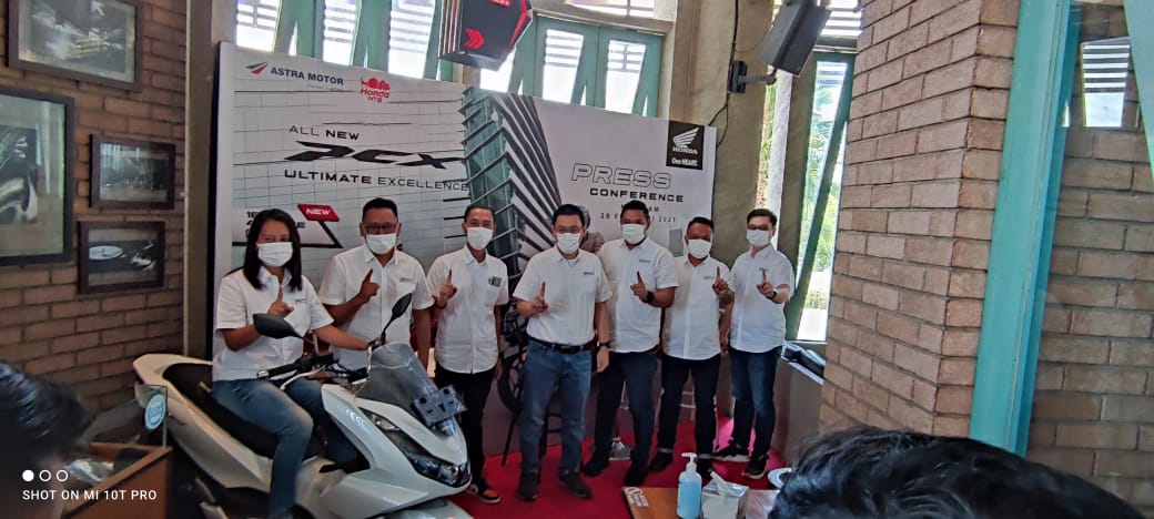 Honda PCX 160 Canggih Siap Mengaspasl di NTB 1 Honda 1