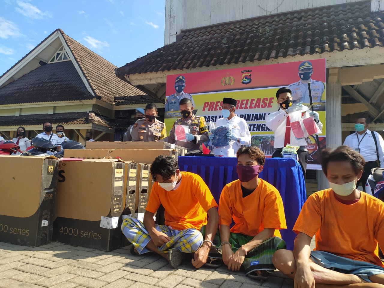 Dua Pekan, Polres Loteng “Panen” Penjahat 1 F jahat