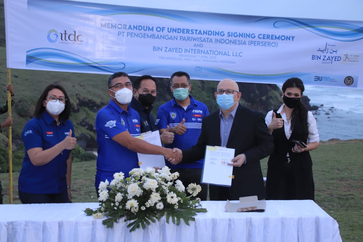Kepincut, Investor Dubai Akan Bangun Lapangan Golf di Bukit Merese 1 F MoU