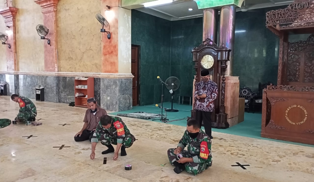 Tempat Salat Ied Diperbanyak 1 F masjid agung