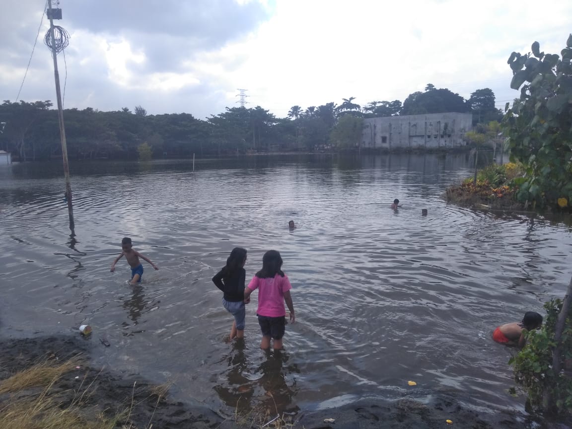 Air Banjir Rob di Pantai Loang Baloq Belum Disedot 1 IMG 20210528 WA0242