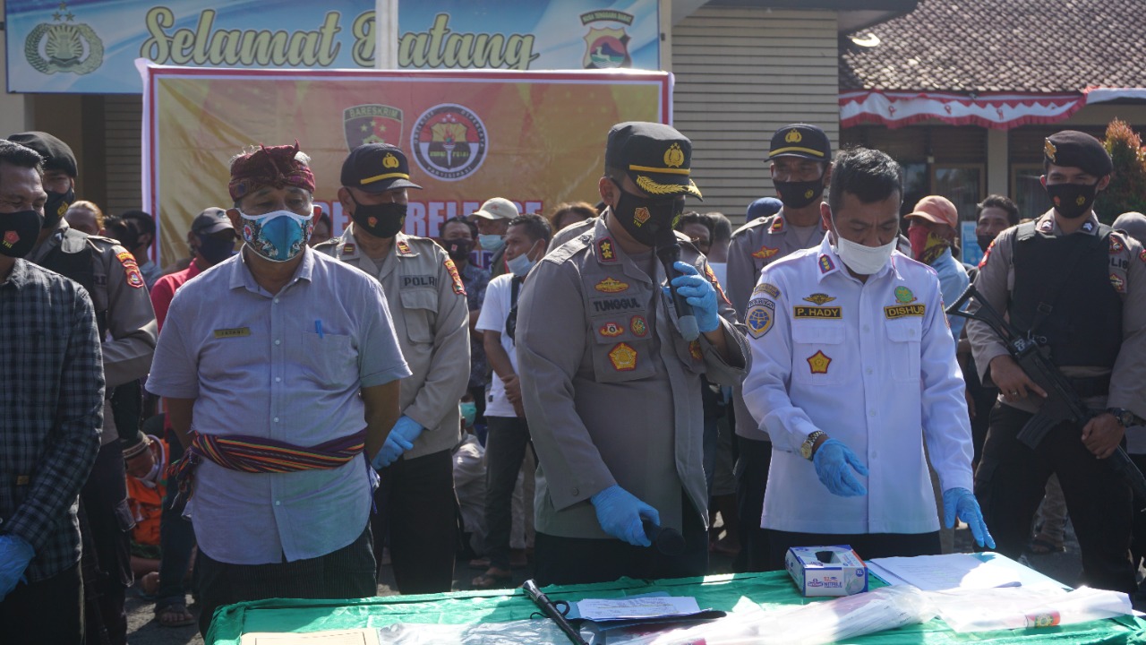 Ratusan Terduga Preman di Lotim Digulung Polisi 1 F KETERANGAN PERS