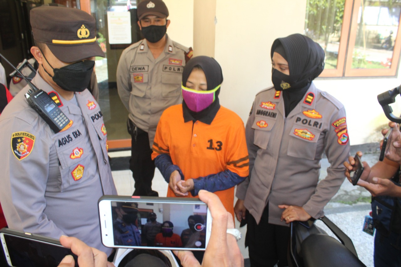 Heboh, Seorang Nenek Nekad Maling Motor untuk Beli Sabu 1 F maling motor
