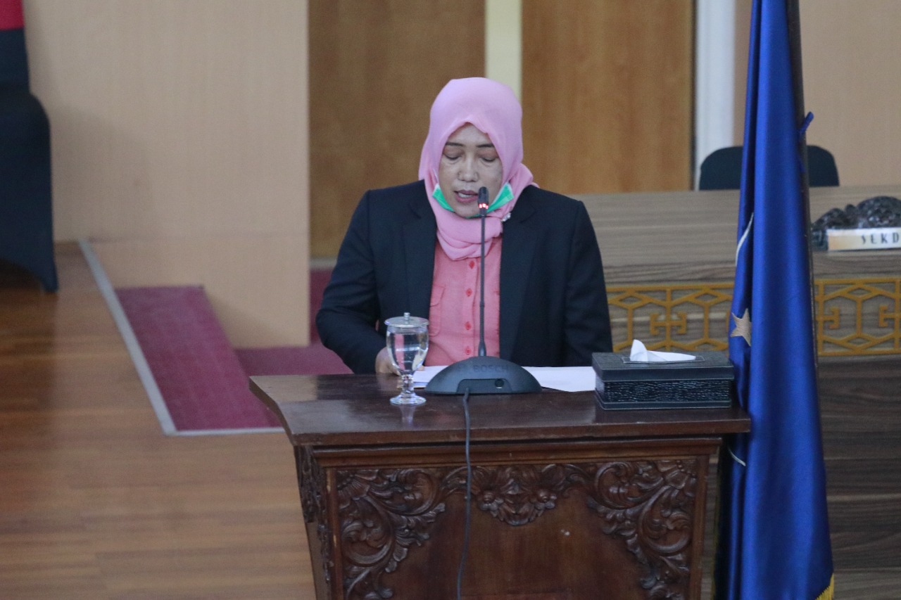 Dewan Loteng Sampaikan Laporan Pembahasan Ranperda 1 IMG 20210707 WA0080