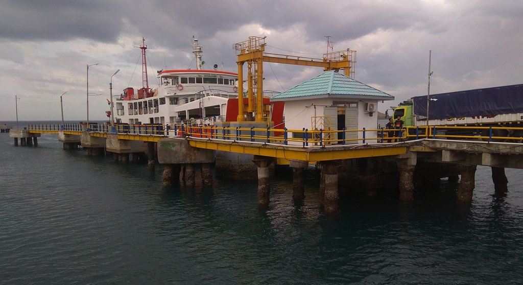Jembatan Lombok- Sumbawa, Perjalanan Hanya 15 Menit 1 F pelabuhan