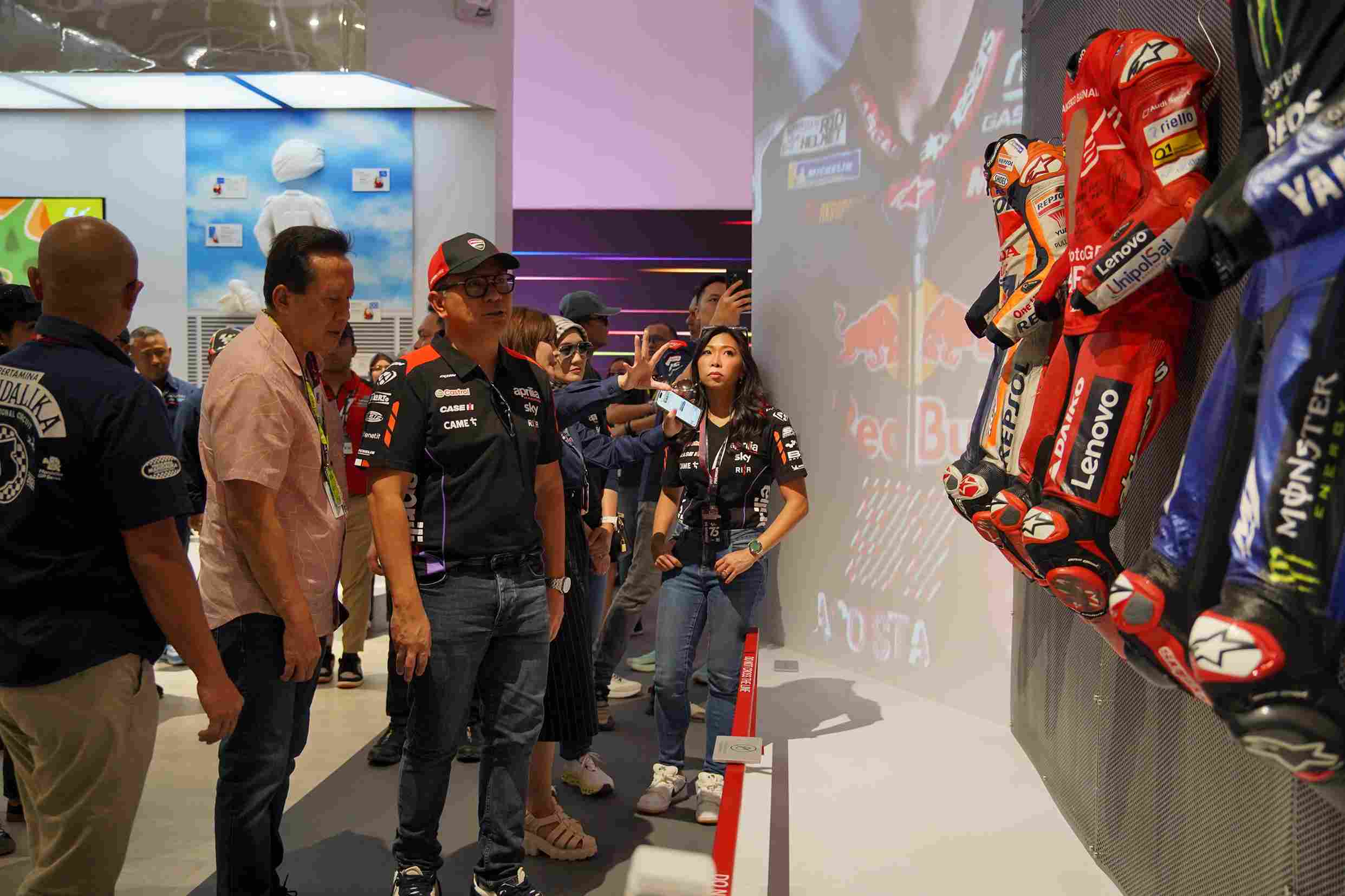 f MOTOGP Gallery 11zon 1