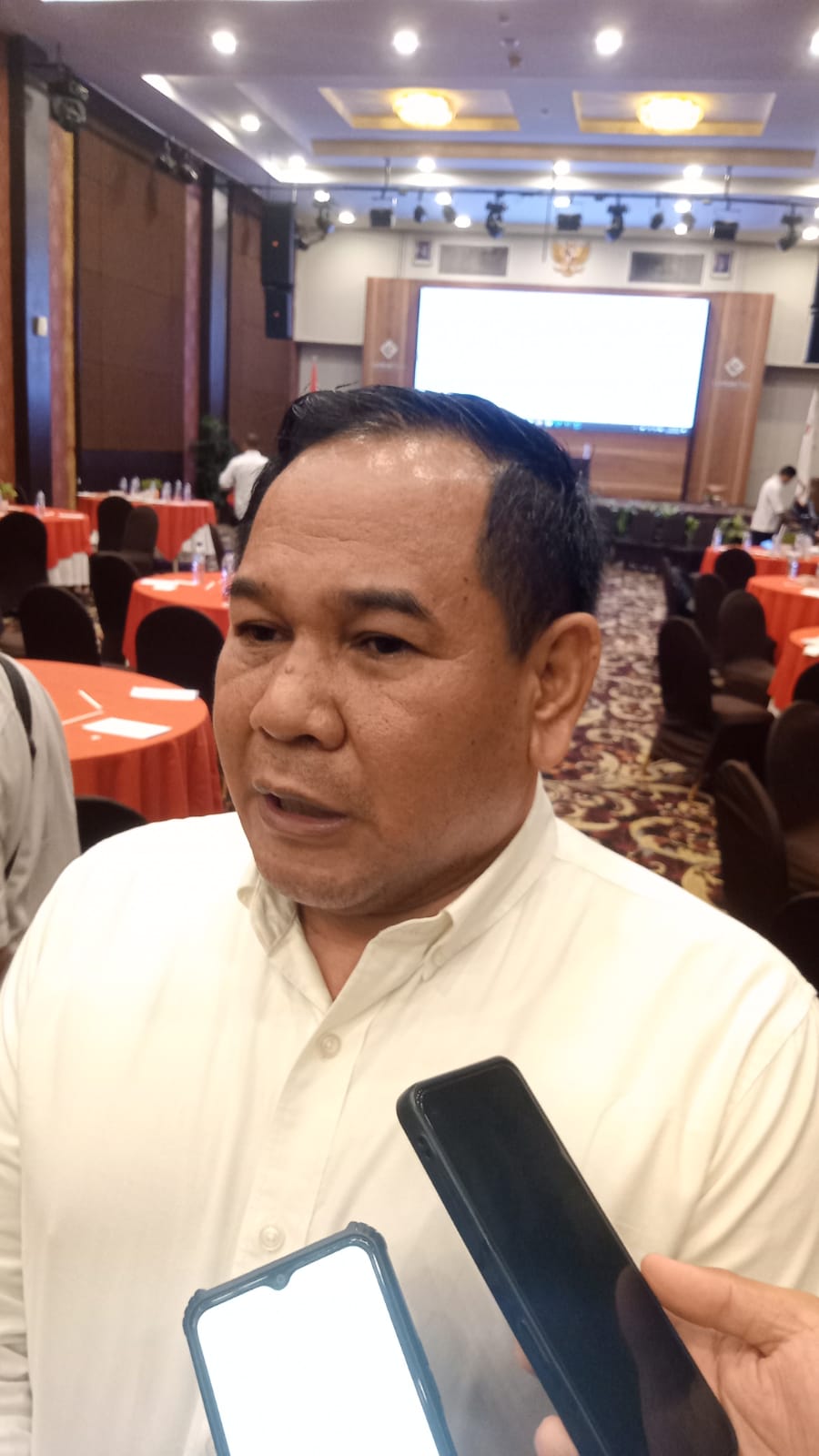 Haris Resmi Pimpin PMI Lobar, Akan Rangkul Pengurus PMI Lama