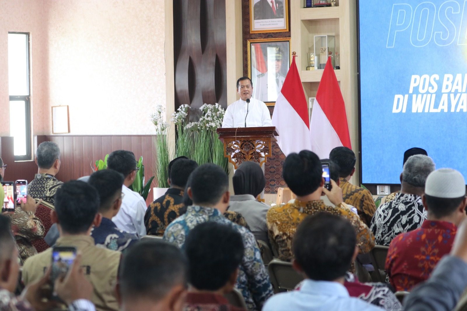 Gubernur NTB Sebut Posbankum Desa/Kelurahan Program Inisiatif Dekatkan Pemimpin ke Desa