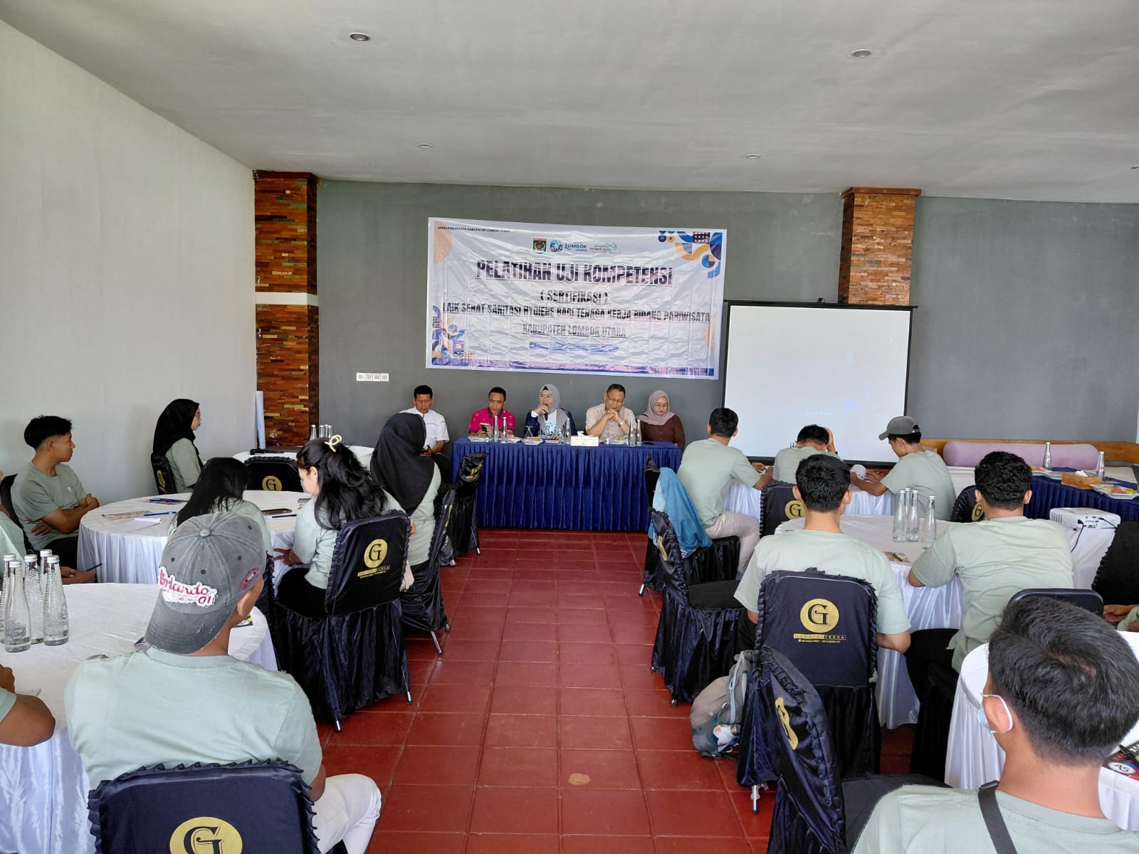 Pekerja Wisata Dibekali Ilmu Laik Sehat Sanitasi Higiene