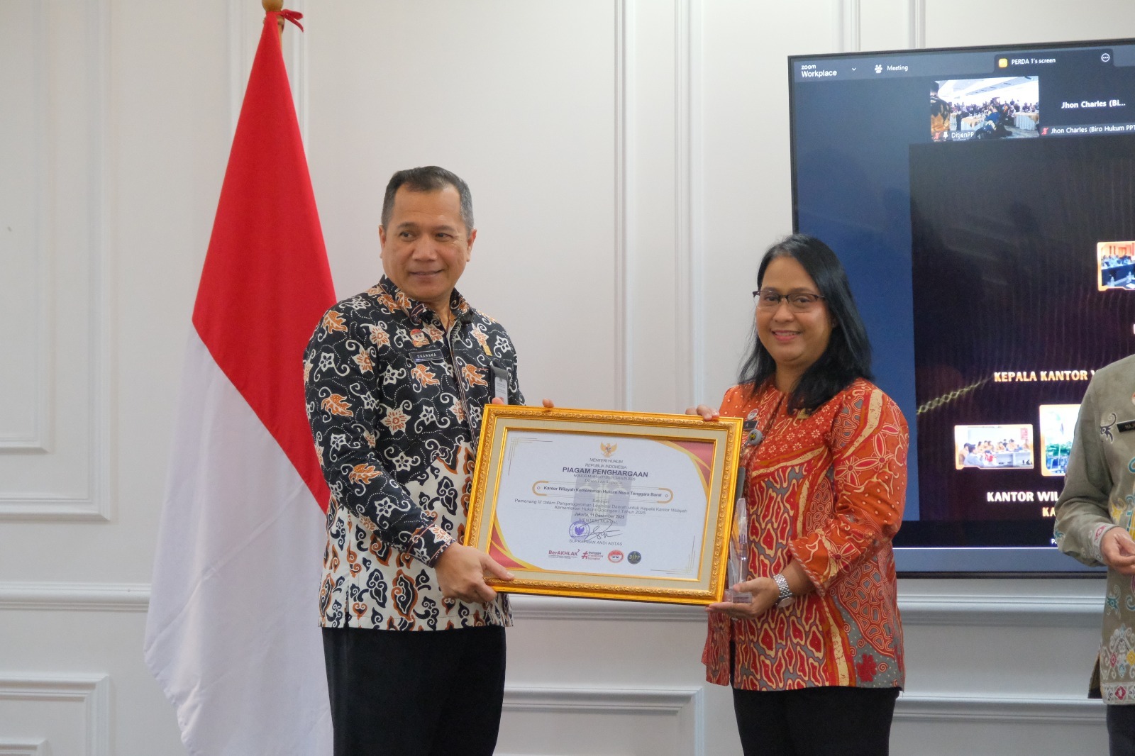 Kakanwil Kemenkum NTB Raih Pemenang III Penganugerahan Legislasi Daerah