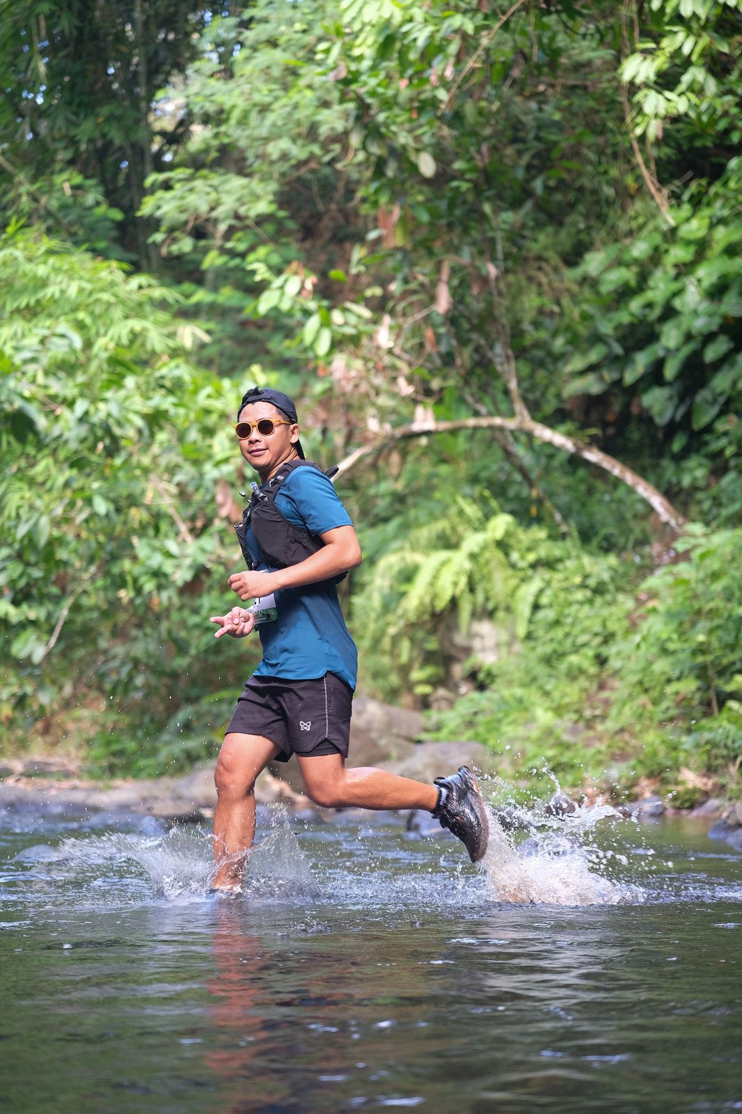 Keunikan Dewi Pakuan Forest Trail Run Lobar: Bukan Lari Biasa, Pacu Adrenalin Sambil Berwisata