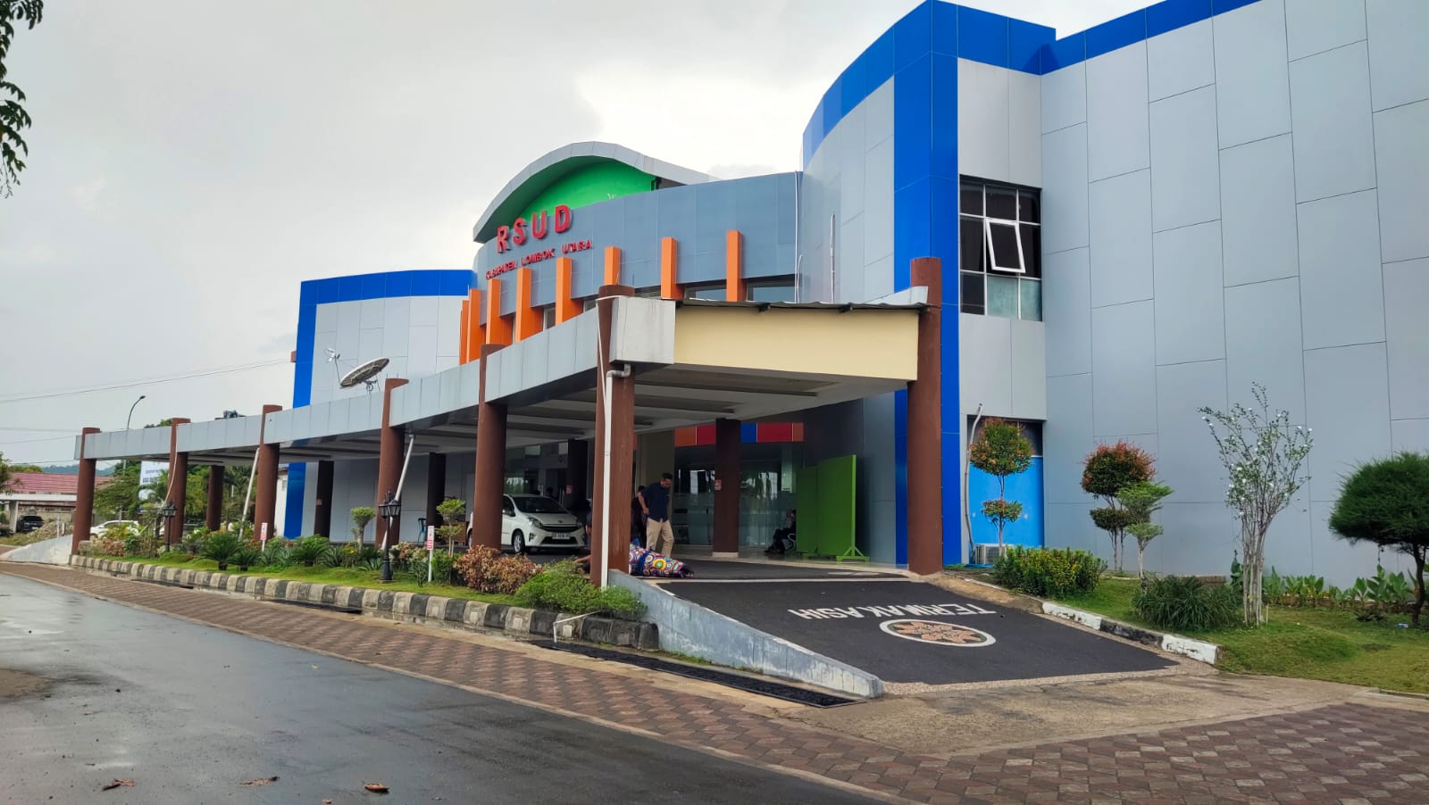 Pelayanan RSUD KLU Kembali Dikritisi, Kecewa Keluarga Pilih Rujuk Ke RSUP