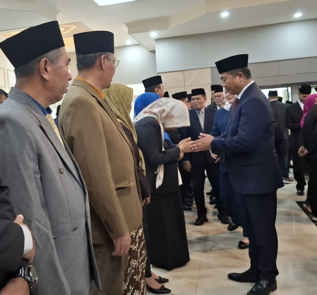 Gebrakan Mutasi Iqbal Dinda. Berikut Pejabat Untung, Pejabat Buntung