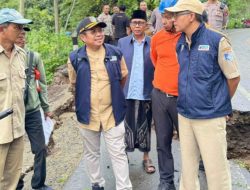 Bupati LAZ Minta Segera Penanganan Darurat Jalan Putus di Sekotong