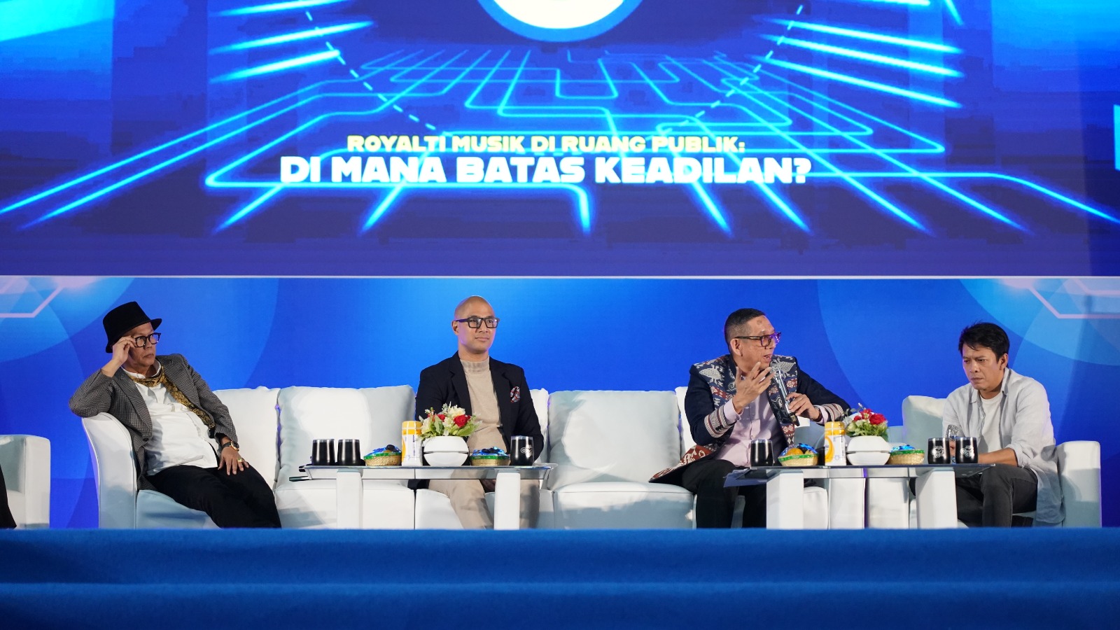 Dari Ancaman hingga Peluang: Diskusi AI Voice dan Deepfake Warnai Podshow Kemenkum di UI