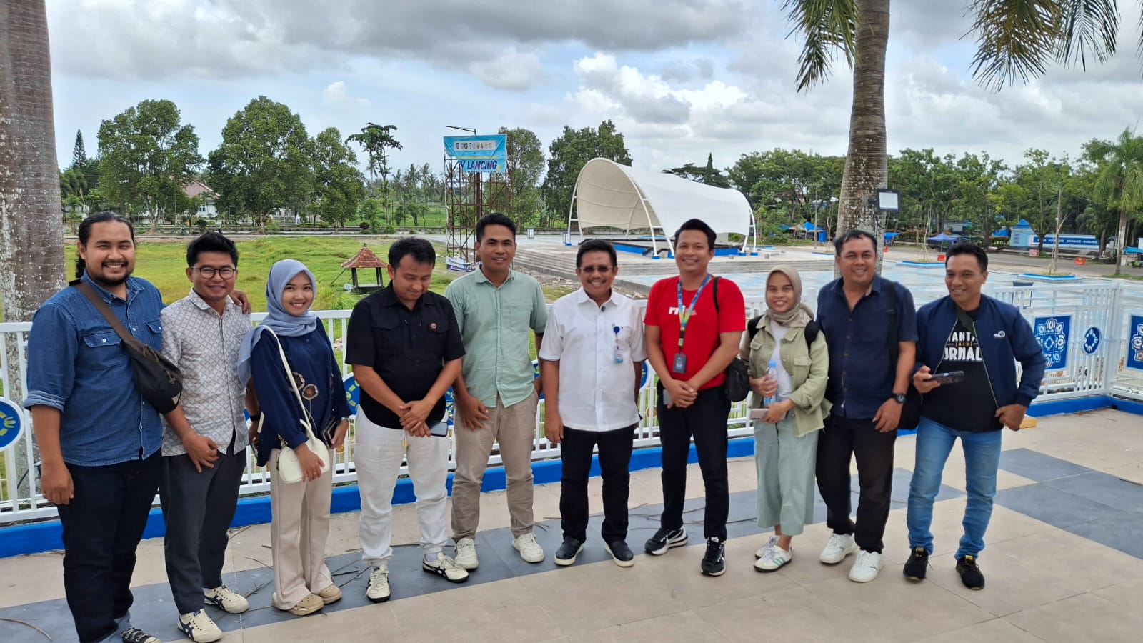 Bupati LAZ Tegaskan Komitmen Keterbukaan Informasi dan Peran Strategis Pers