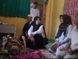 Tersentuh! Ketua Fraksi Perindo DPRD Lobar Dr. Syam Gerak Cepat Bantu Warga Lumpuh di Labuapi