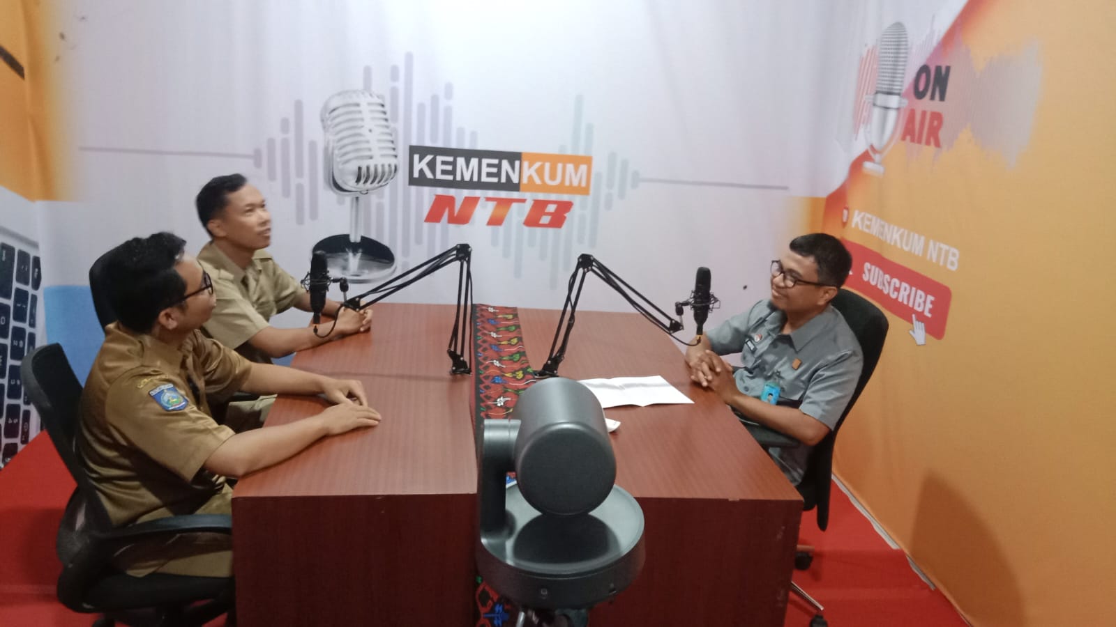 Dekatkan Layanan Hukum, Kanwil Kemenkum NTB Angkat Peran Paralegal Desa Batu Kumbung