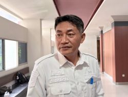 Plh Sekda, Gubernur Memilih Budi Herman, Lalu Faozal Diberhentikan