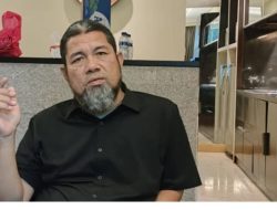 Demokrasi di Amerika dari Sudut Pandang Politisi dan Aktivis di Amerika