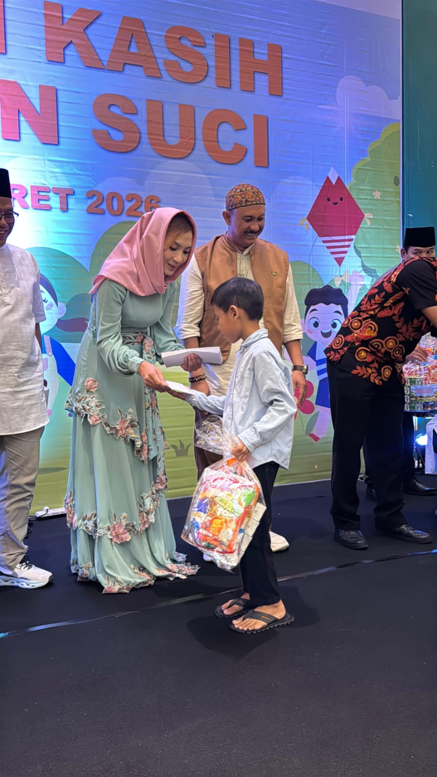 Aruna Senggigi Perkuat Toleransi Lewat CSR “Berbagi Kasih” di Momen Ramadan dan Nyepi 2026