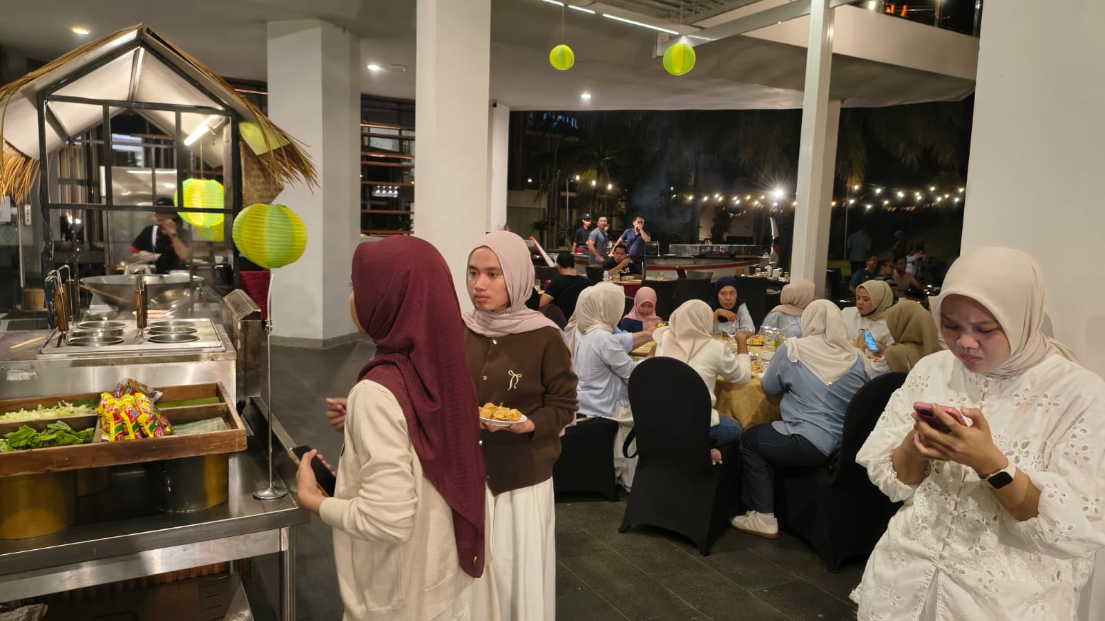 Iftar “Negeri Rasa” Aruna Memikat Wisatawan Mancanegara