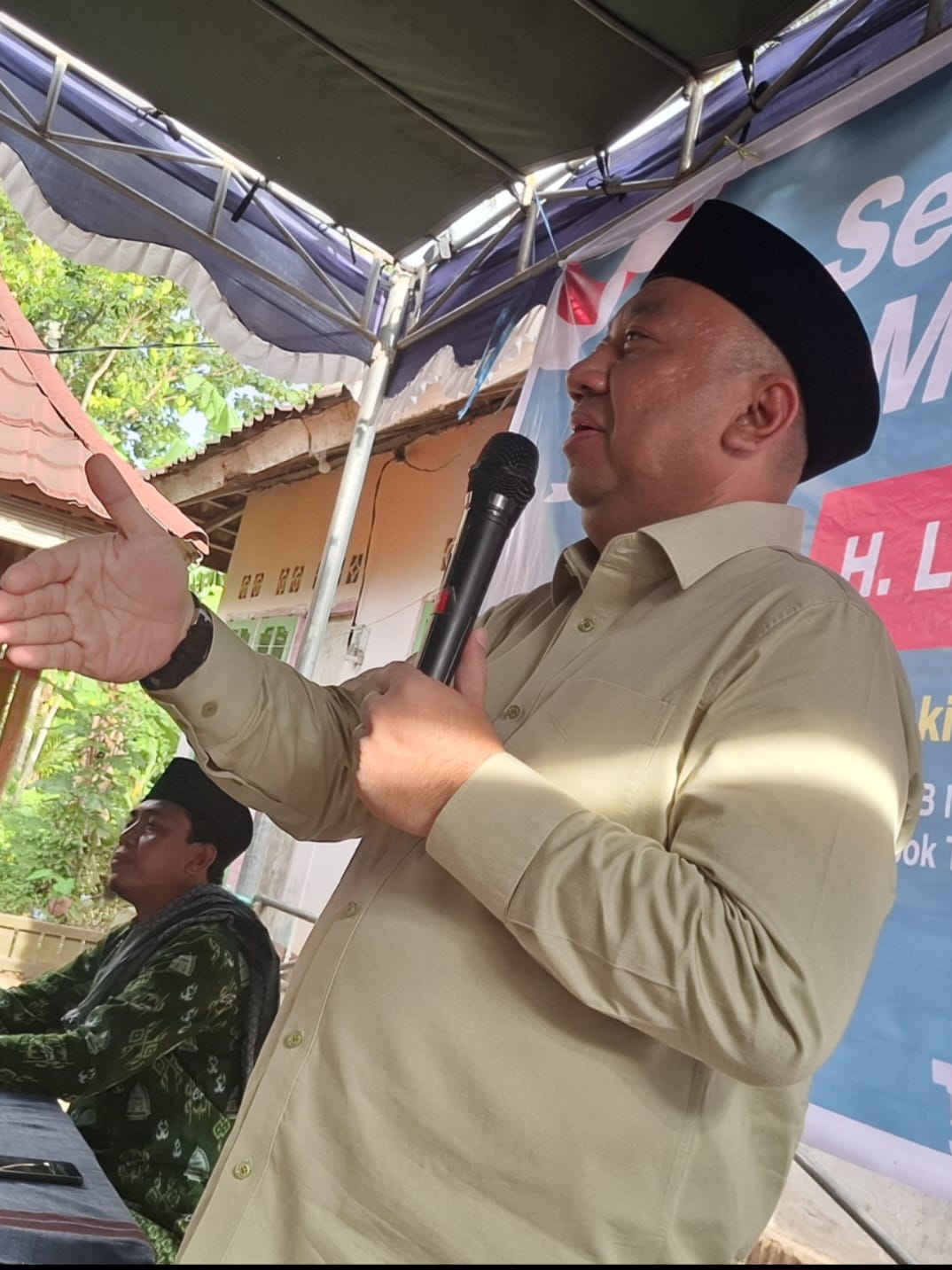 Lalu Hadrian Ingatkan Rektor Baru Unram Prof Sukardi Tidak Main Politik Praktis 
