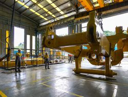 AMMAN Buka Beasiswa Alat Berat Batch I untuk Putra Daerah