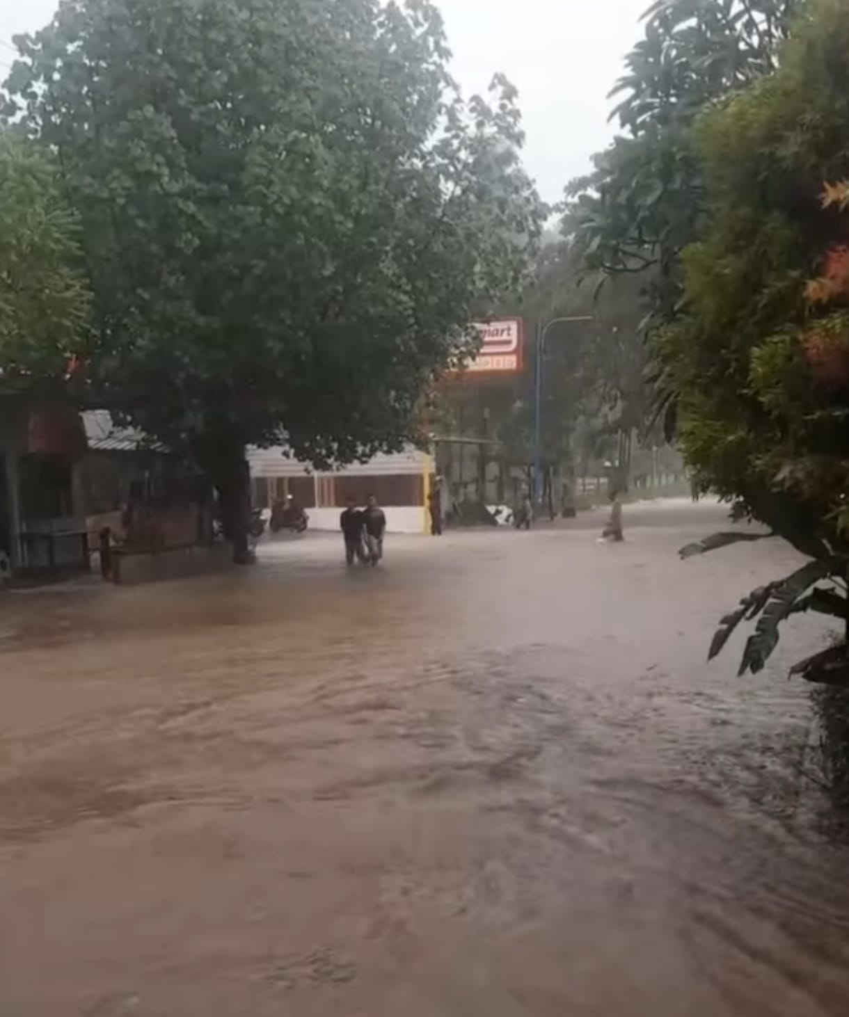 Senggigi Dilanda Banjir, Pemda Segera Kordinasi dengan BWS