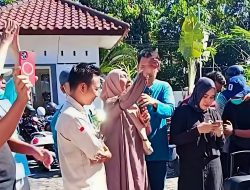 Gaji Nakes PPPK Paruh Waktu Rp 200 Ribu, Ibu Eks TKW Ikut Aksi Demo di DPRD Loteng Menyuarakan Kesejahteraan Anaknya