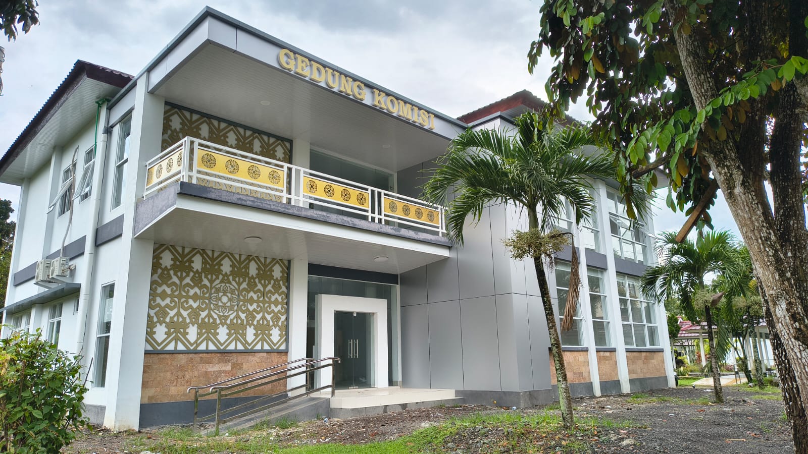 Masih Masa Pemeliharan, Gedung Komisi DPRD Belum Difungsikan