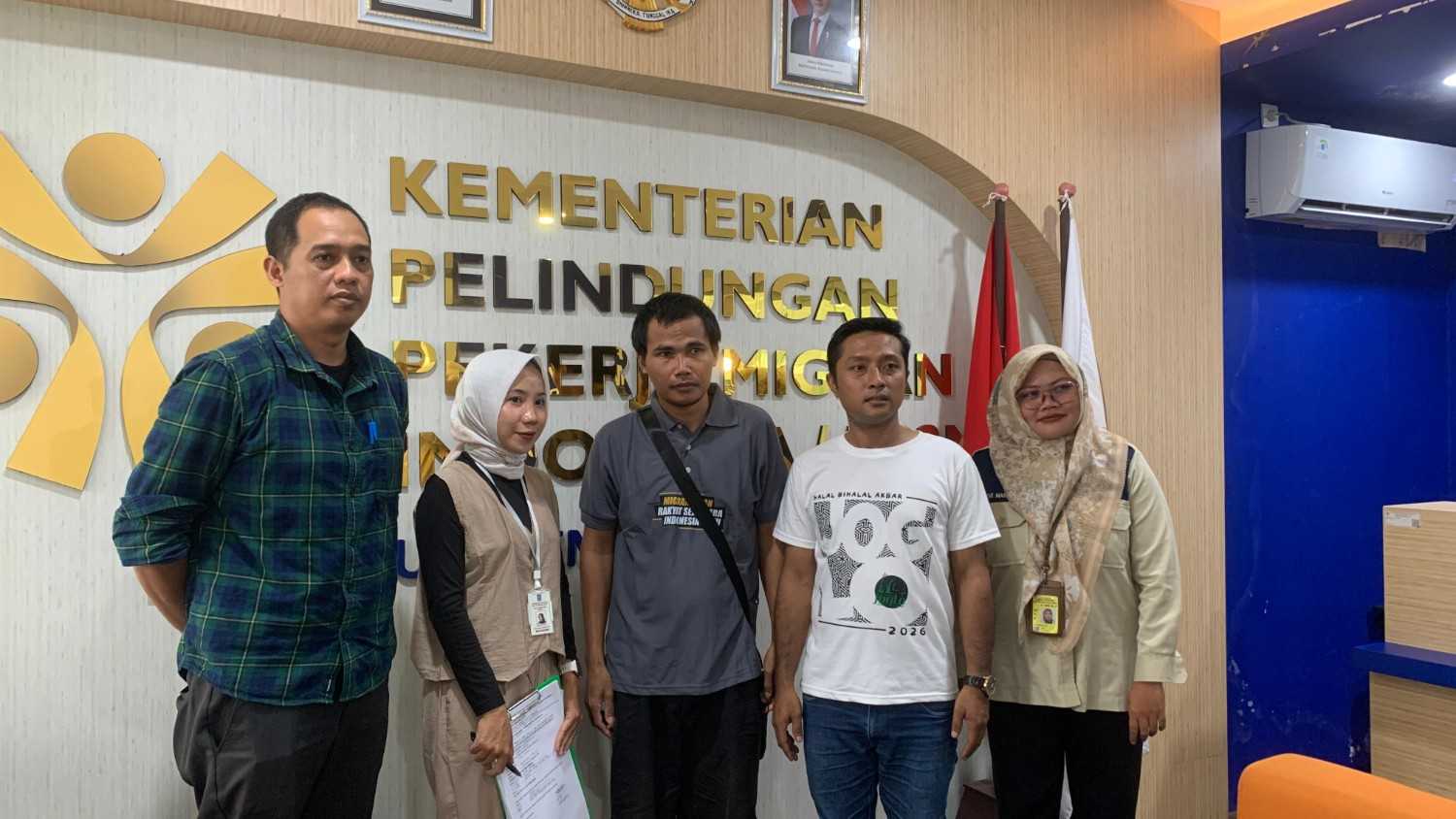 Badan Penghubung NTB Bersama DPR RI Lalu Hadrian Bantu Pemulangan PMI Esan yang Hilang Kontak 20 Tahun