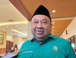 Lalu Hadrian Distribusikan 150 Ribu Beasiswa PIP di Lombok